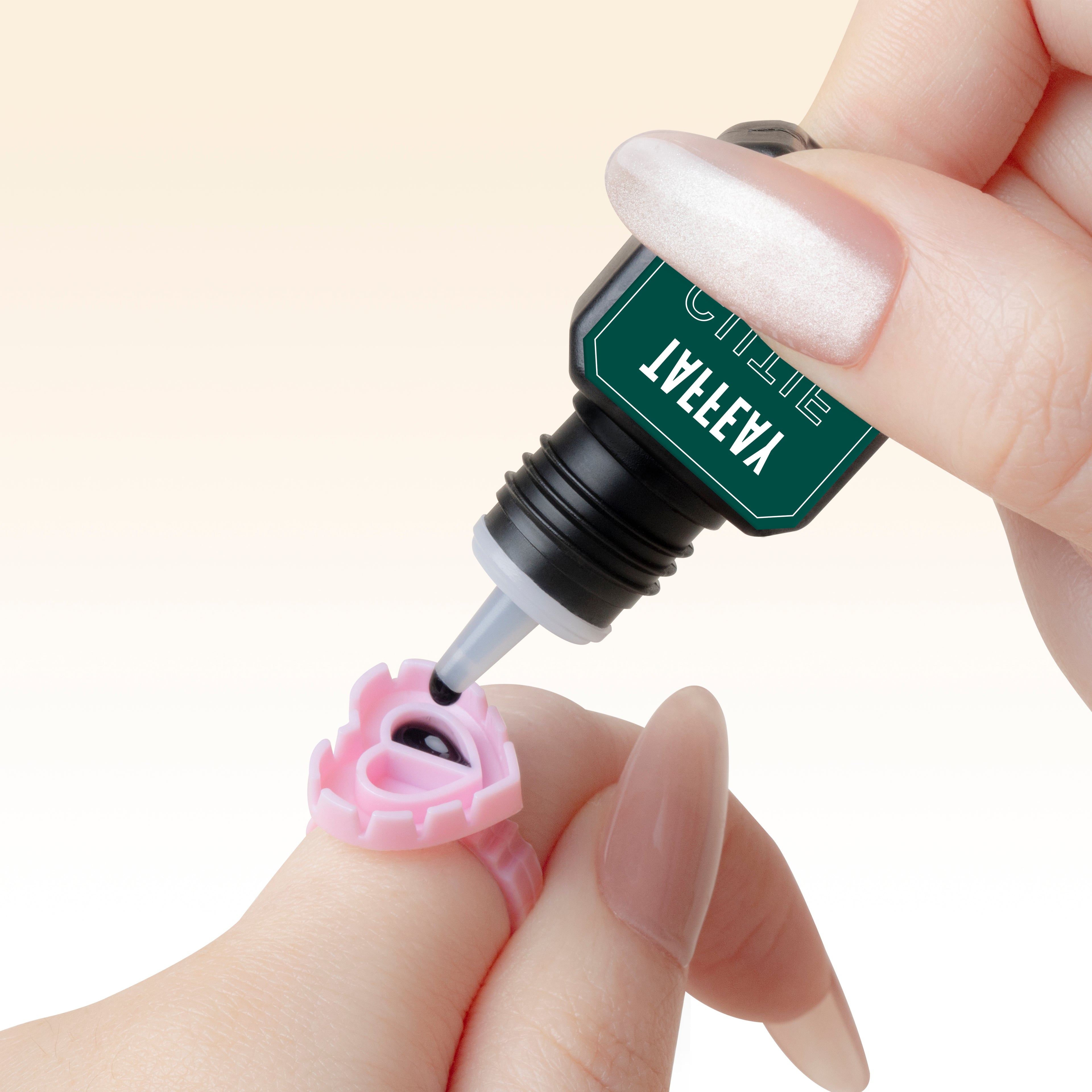 Taffeay 0.5-1 Second Cutie Adhesive Eyelash Extension Glue (5ml)