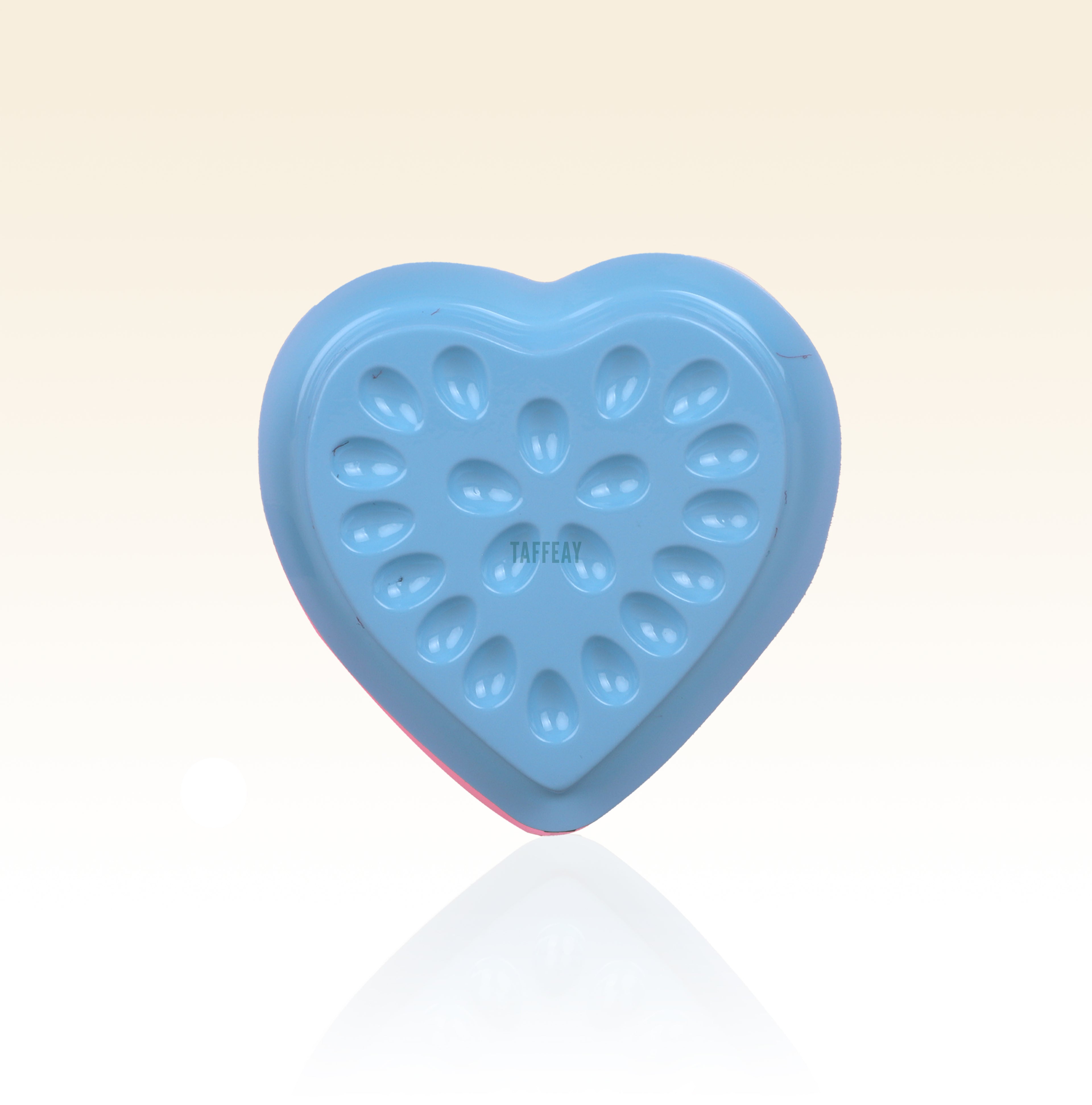 Heart-Shaped Glue Flower Pallet