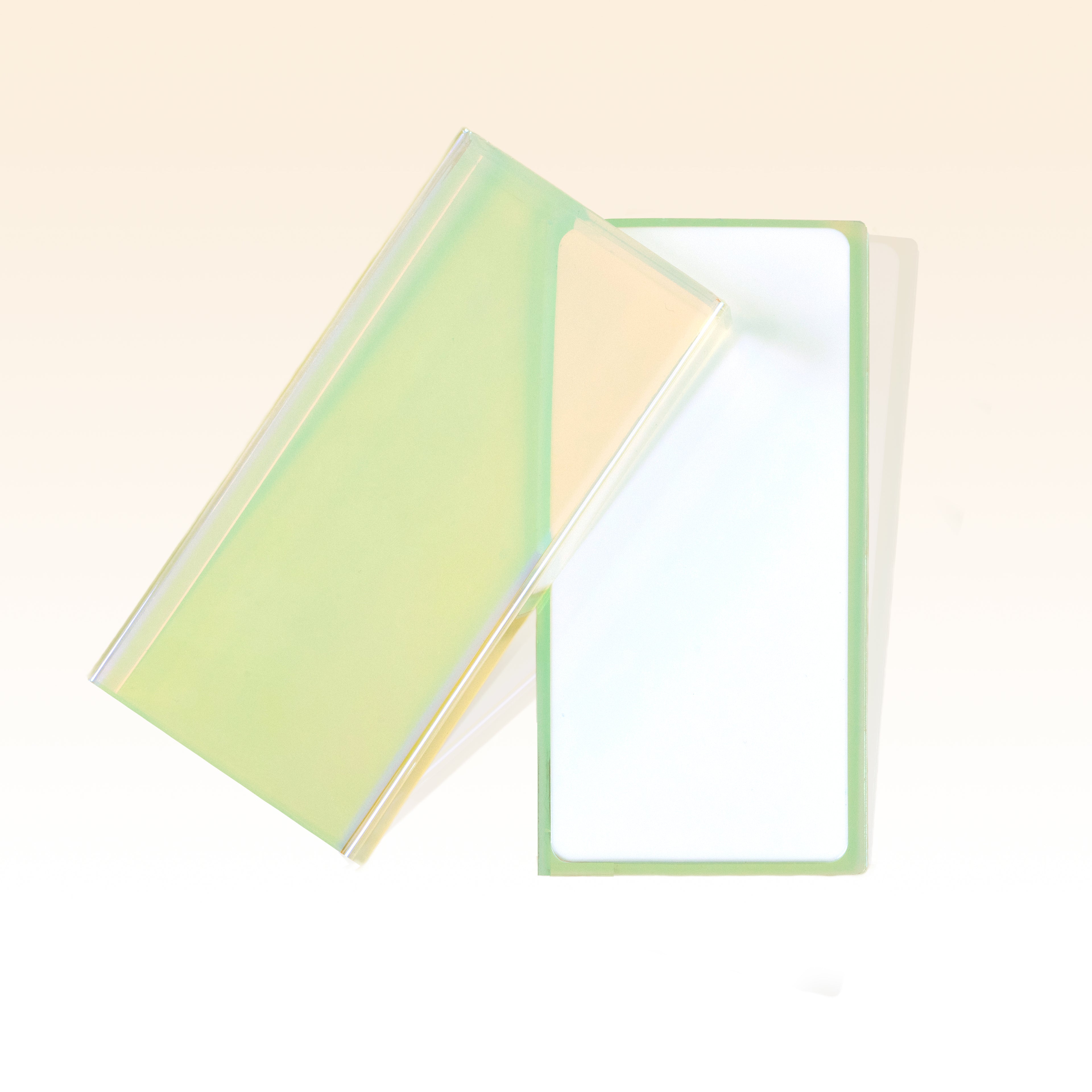 Taffeay Dust-Proof Pallet