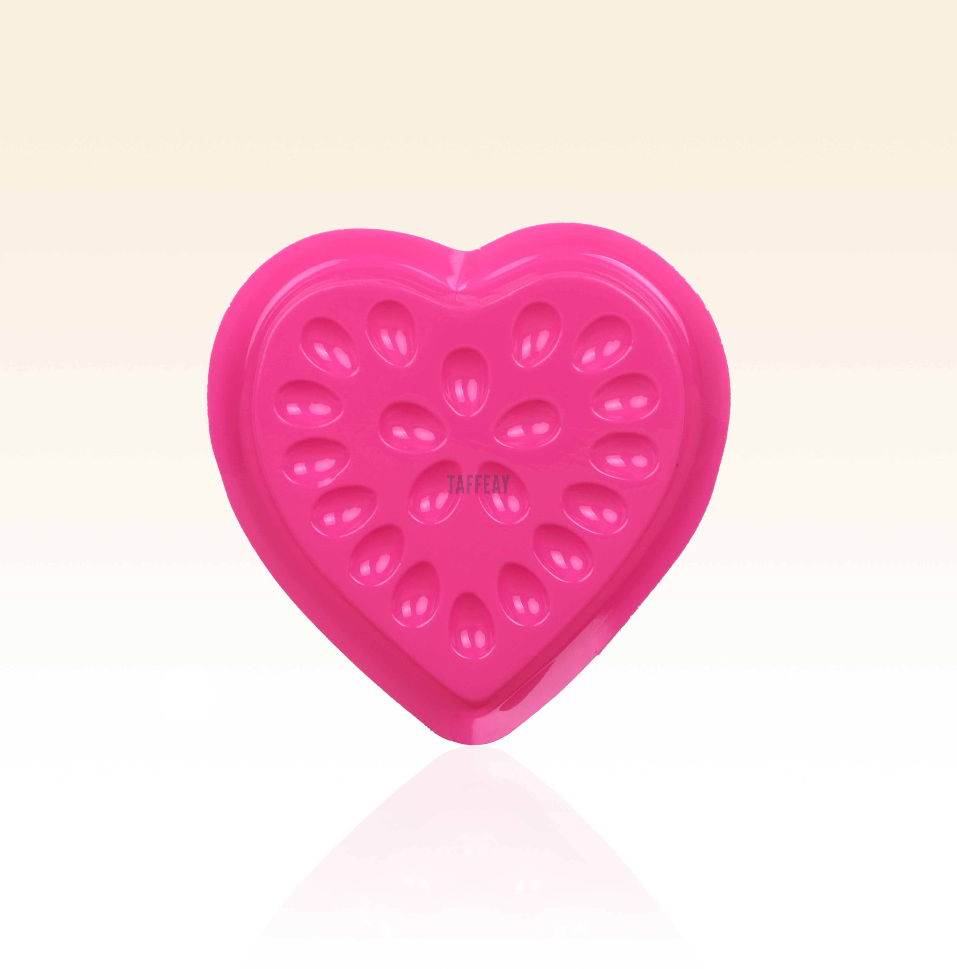 Heart-Shaped Glue Flower Pallet